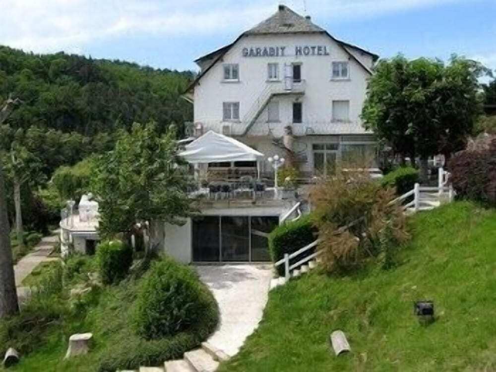 Garabit Hotel Anglards de Saint Flour Exterior foto